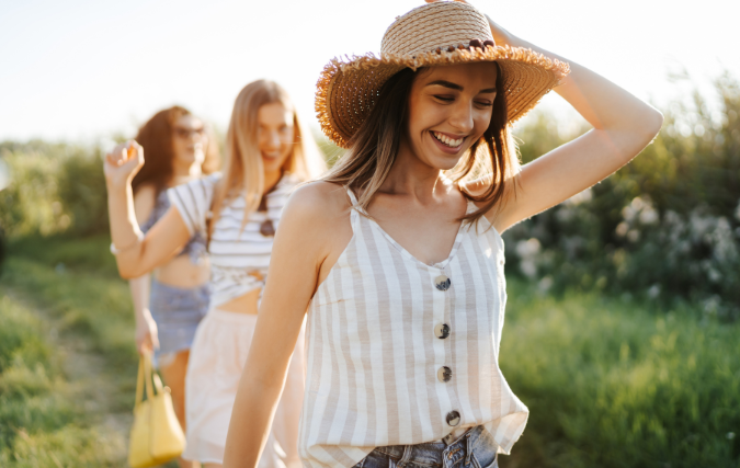 Zo blijf je fit en gezond op vakantie – voedingsexpert deelt tips voor een energieke zomer