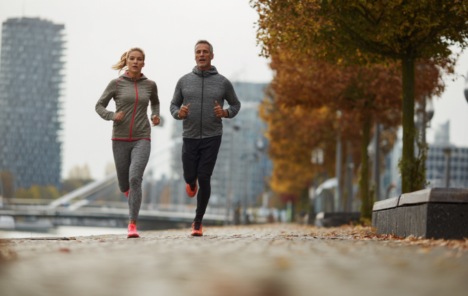 Voedingsdeskundige deelt tips om je weerstand en humeur te boosten in aanloop naar de winter