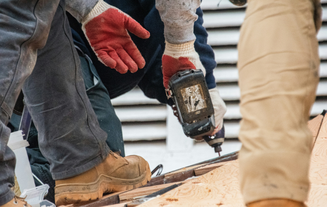 Waarom werkkleding anders slijt dan vrijetijdskleding